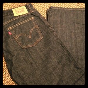 Men's Levi's 34x30 style 527